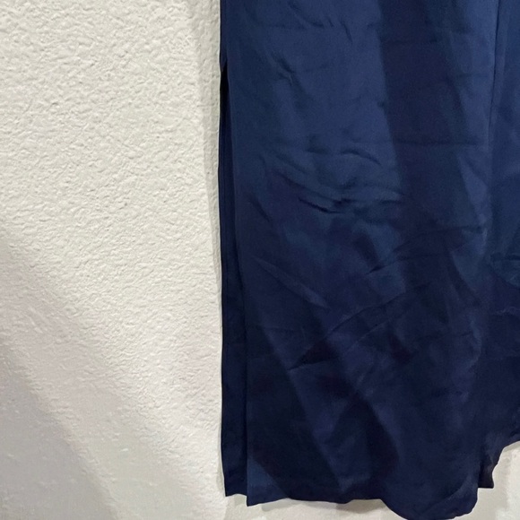 Fiorla blue pull on pants side slits boot cut size small - Picture 4 of 9